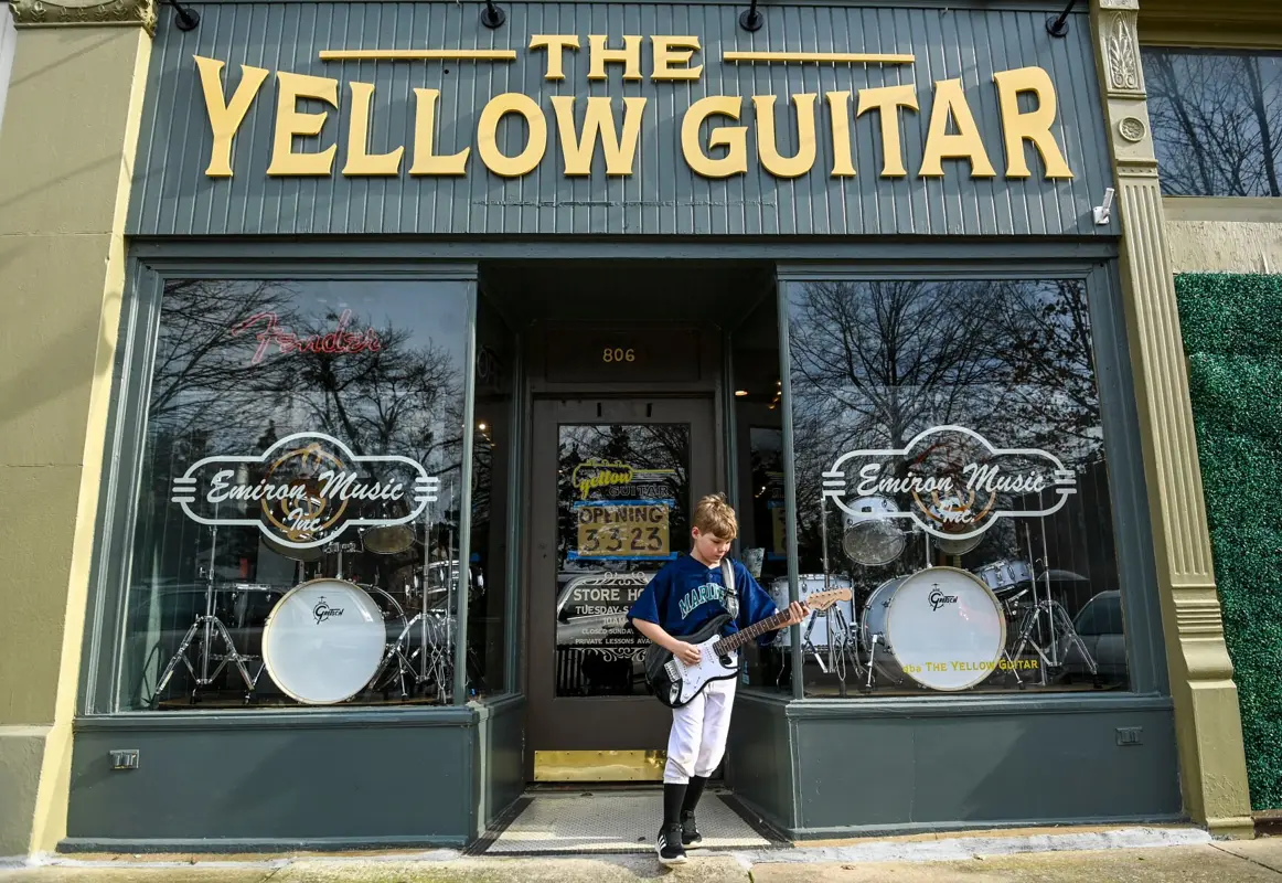The Yellow Guitar