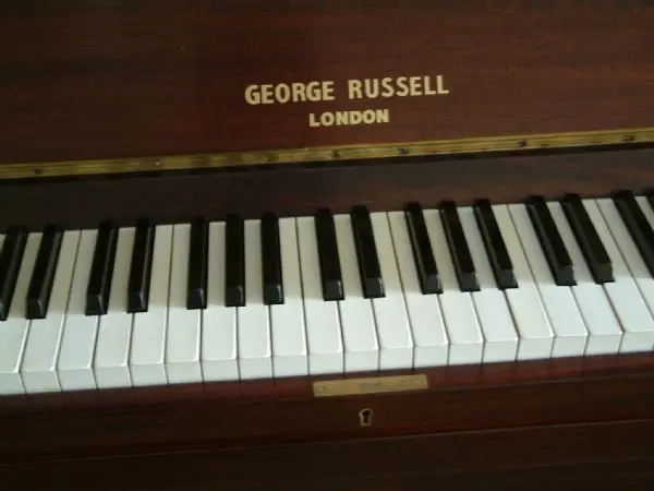Russell Piano Studio