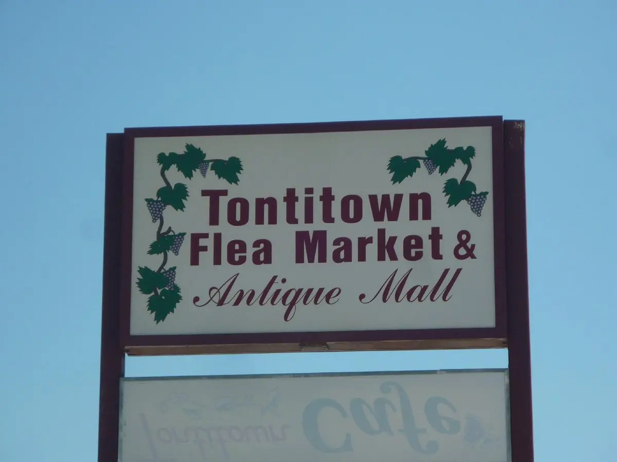Tontitown Flea Market & Antique Mall