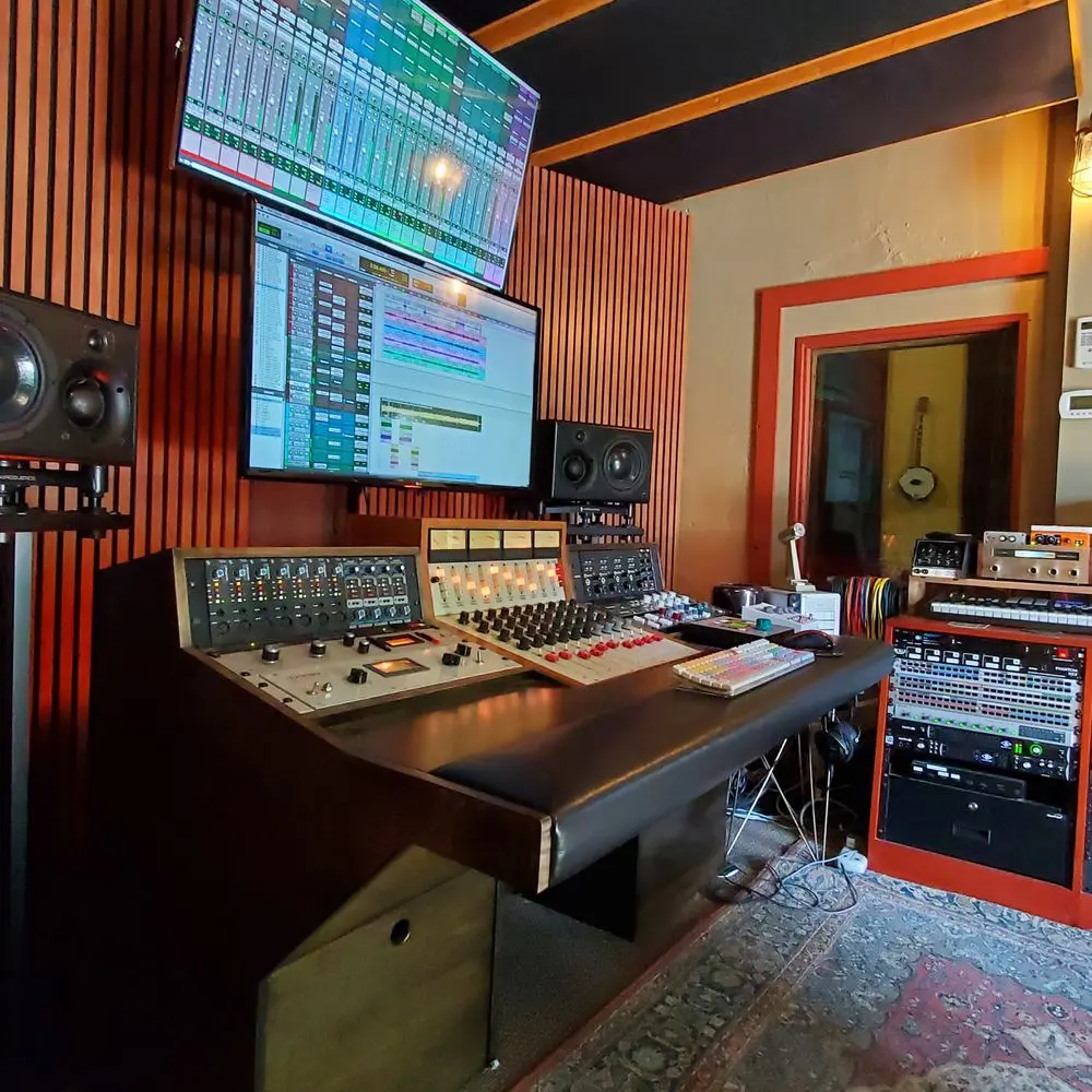 Red Wing Music Studios