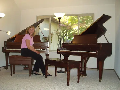 Professional Piano Studio