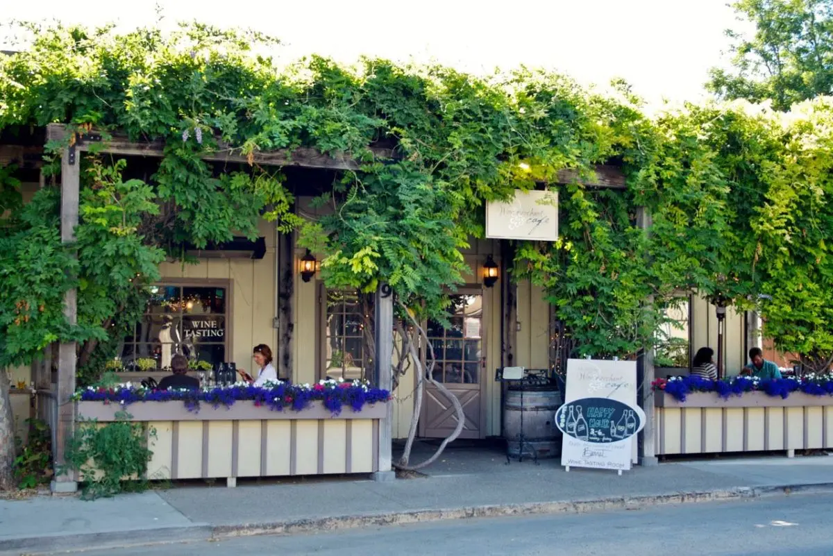 Los Olivos Wine Merchant & Cafe