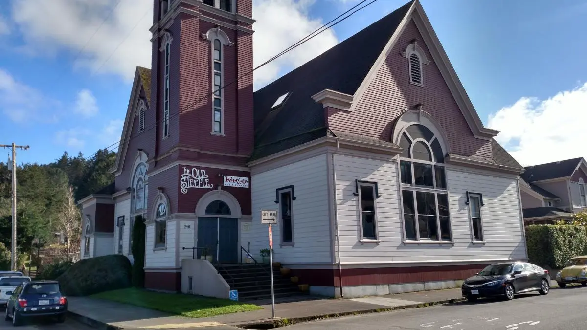 Ferndale Music Company & The Old Steeple