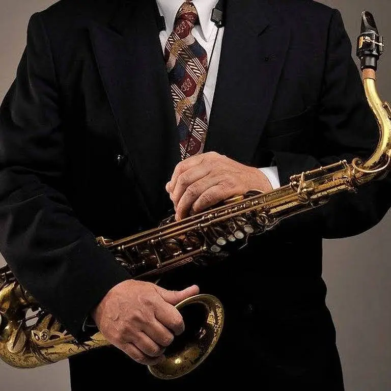 Dale Mills: Music Lessons Saxophone & Clarinet