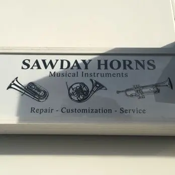 Sawday Horns