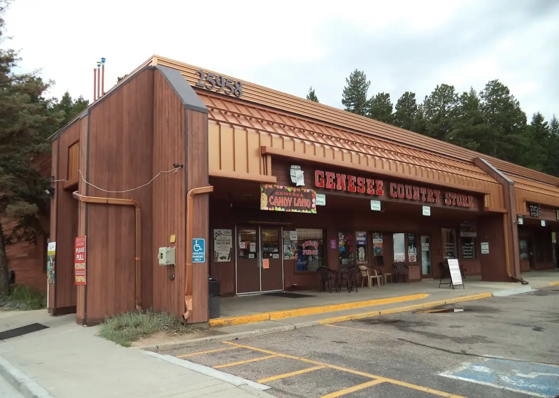 Genesee Country Store & Candy Land