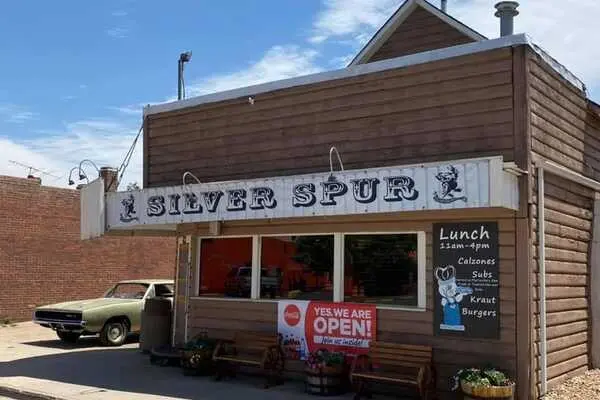 THE SILVER SPUR