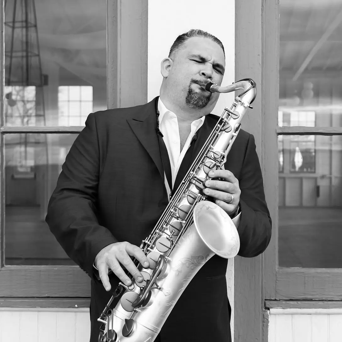 Saxophonist Nelson Garcia