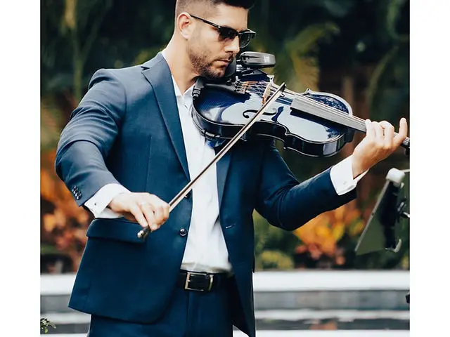 Live Strings Miami / Violinist Miami
