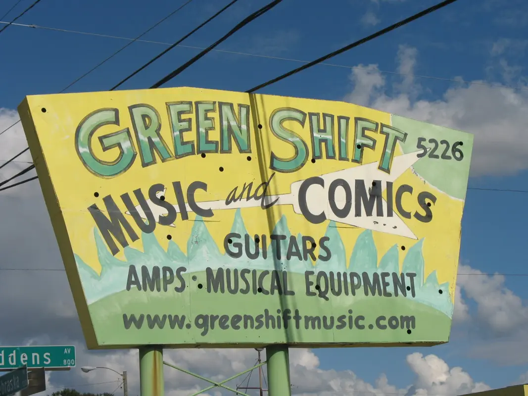 Green Shift Music and Comics