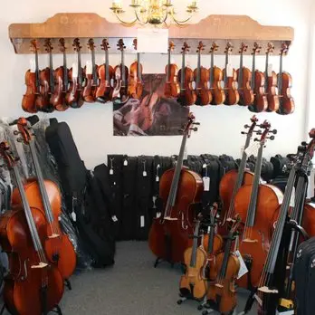 Fiddly Diddly Hand Crafted Instruments & Cabinets