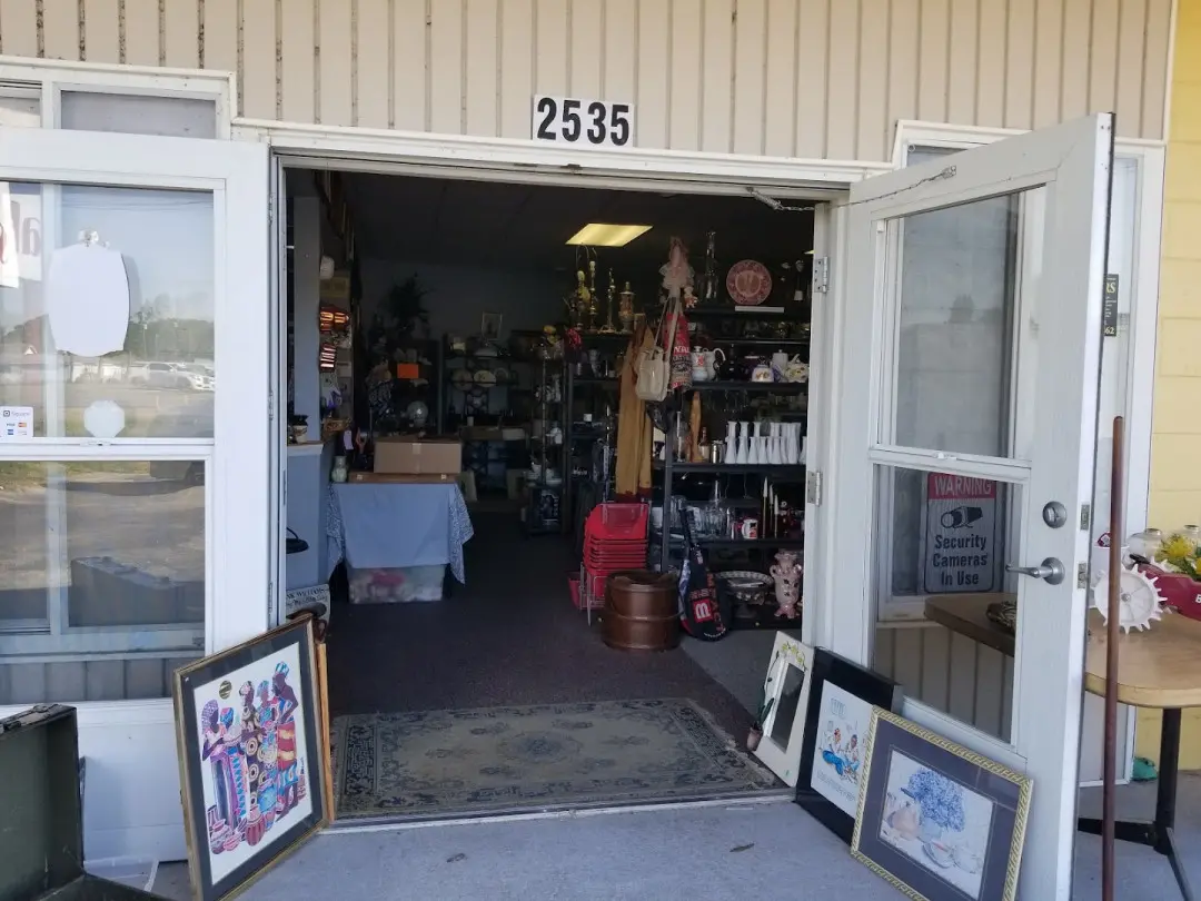 B&M Thrift and Antiques