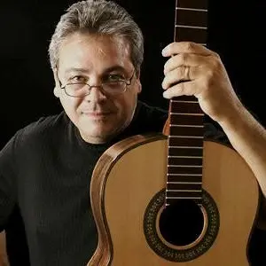 Perez-Menchaca Luthier