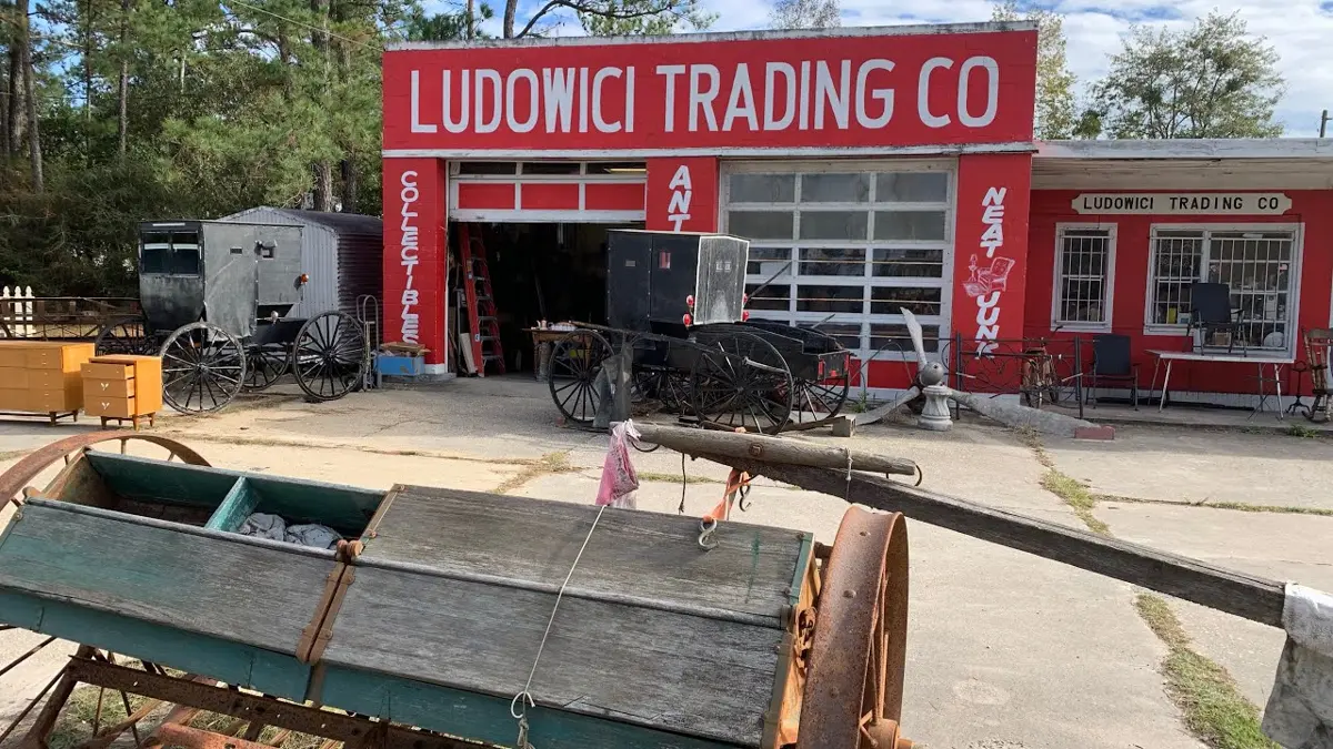 Ludowici Trading Co