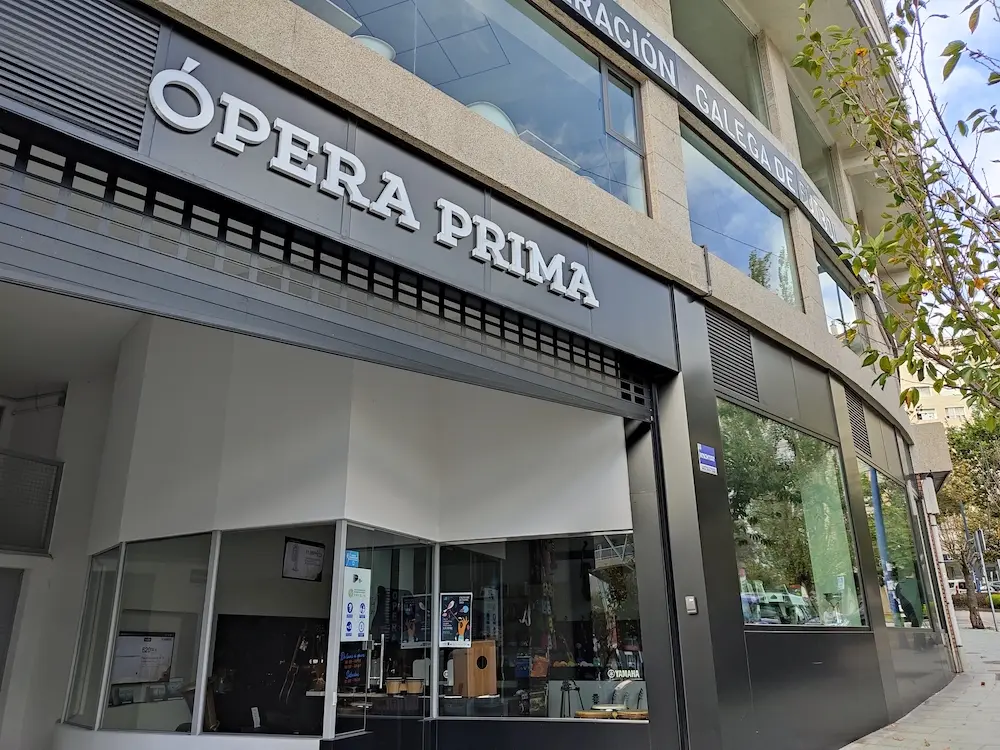 Ópera Prima | vigomusica.com