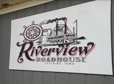 Riverview Roadhouse Bar & Grill