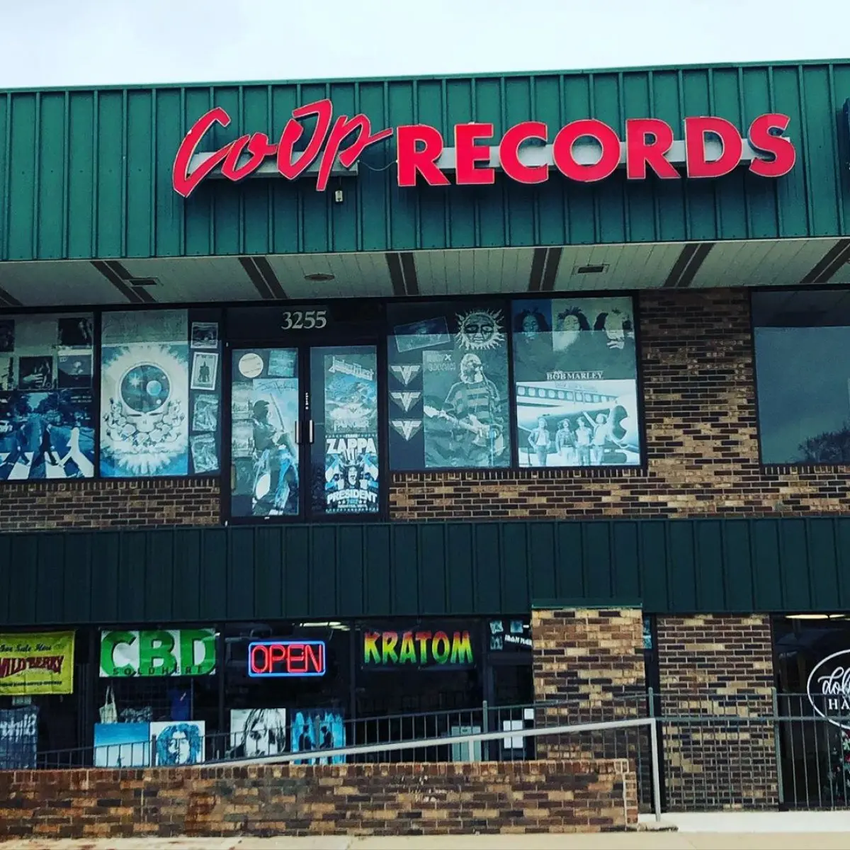 Co-Op Records of Pekin, Illinois